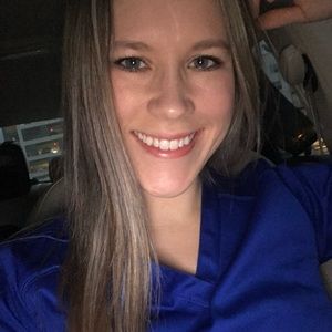 Meet your Posher, Gena